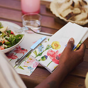 Spring/summer '25: Floral napkins and spring table covers